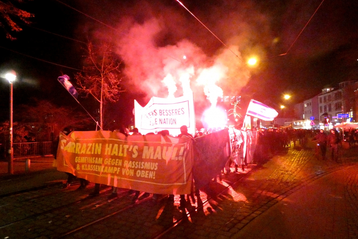 Demo in Bremen gegen Thilo Sarrazin