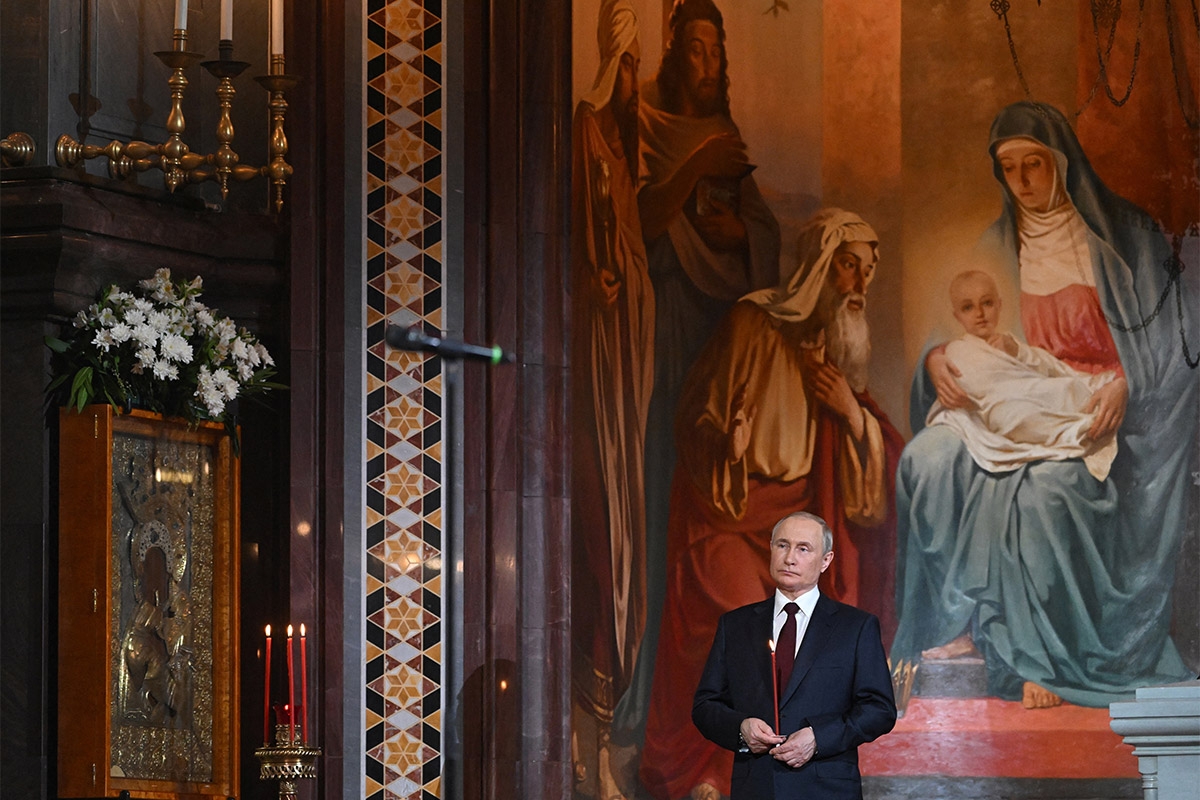 Wladimir Putin beim Ostergottesdienst in Moskau