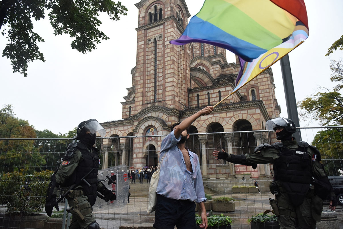 Die Europride in Belgrad war geprägt von Polizeipräsenz und Gegenprotest