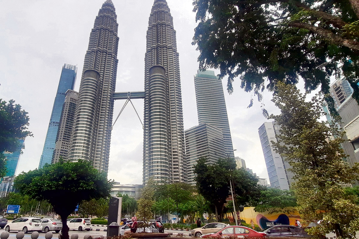 Ein Ensemble von Hochhäusern in Kuala Lumpur