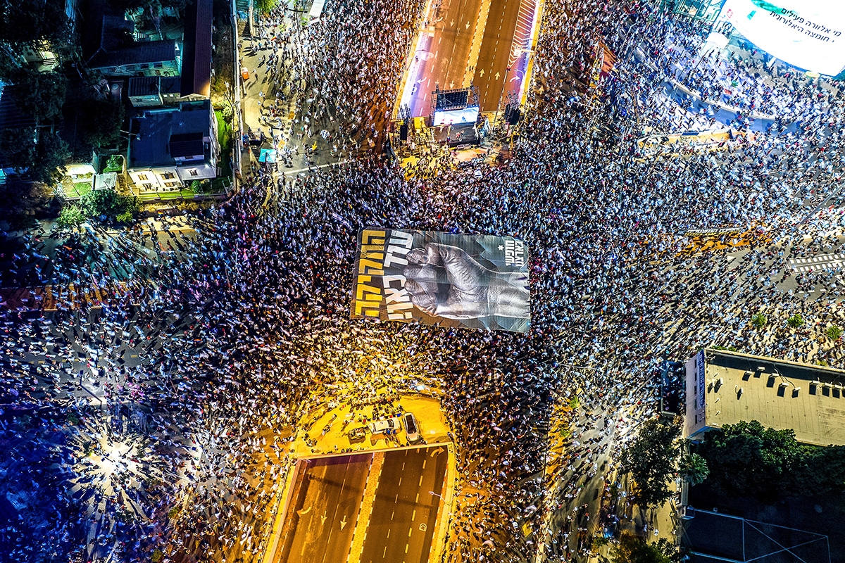 In Tel Aviv demonstrierten am 17. Juni 100.000 Menschen gegen die geplante Justizreform