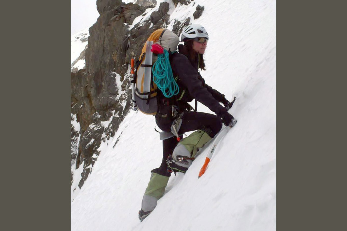 Gerlinde Kaltenbrunner besteigt am 4. August 2009 den K2 nahe der pakistanisch-chinesischen Grenze