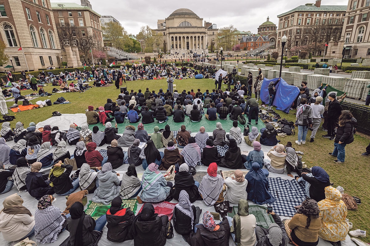 Beten gegen Israel. Ausgerechnet am internationalen Kampftag der Arbeiterklasse, auf dem Campus der George Washington University