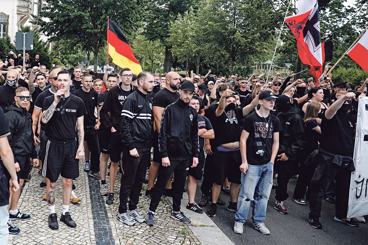 Da hilft nur Antifa. Nazis protestierten am Samstag (10.8.) gegen den CSD in Bautzen