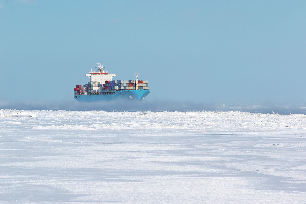 Containerschiff auf dem Atlantik