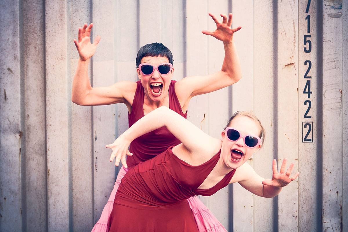 Neele Bucholz und Corinna Mindt