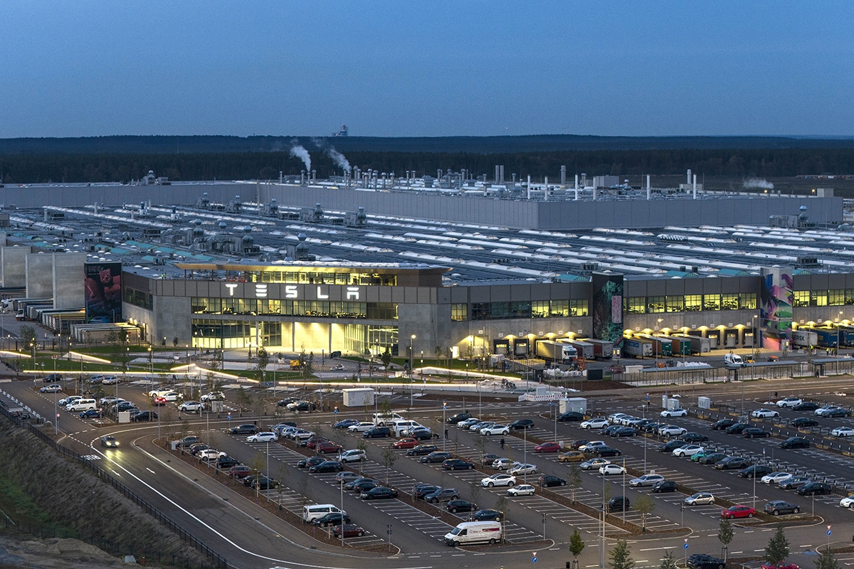 Die Gewerkschaft hat einen Fuß in der Tür. Teslas »Gigafactory« in Grünheide