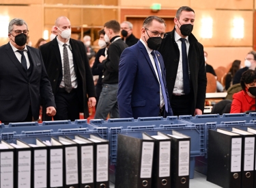 Der AfD-Co-Vorsitzende Tino Chrupalla am Dienstag voriger Woche am Gericht in Köln