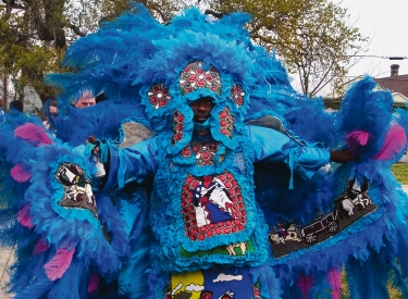 Mardi Gras Indian blaues Kostüm