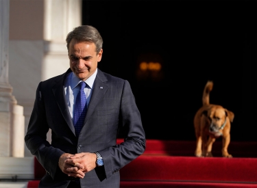 Kyriakos Mitsotakis und Hund Peanut