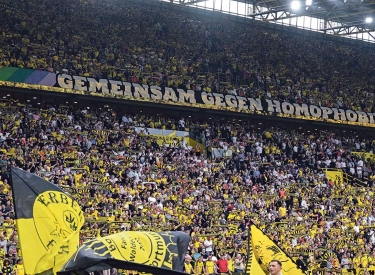 Klares Statement. BVB-Fans haben vergangenen August unmissverständlich klar gemacht, dass Homophobie keinen Platz in ihrer Kurve hat