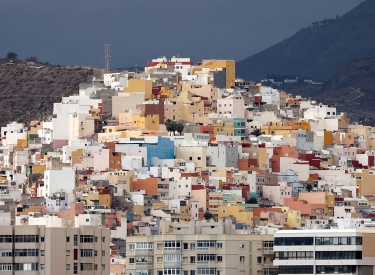 Moderner Burgenbau. Die Tourismushochburg Las Palmas auf Gran Canaria