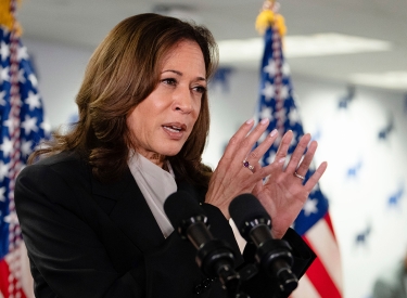 Lacht den Republikanern zu laut: die neue US-Präsidentschaftskandidatin der Demokratischen Partei, Vizepräsidentin Kamala Harris